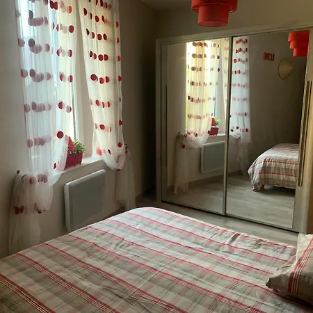 Les Batisses De Clement Holiday home